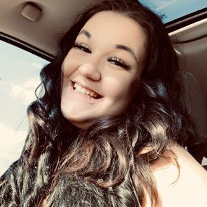 Meet your Posher, Justine